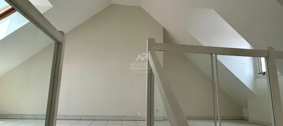 Dúplex de 2 dormitorios en Maisons-Laffitte, France No. 320808 6