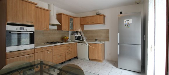 4 bedrooms House in Blois, France No. 65748 3