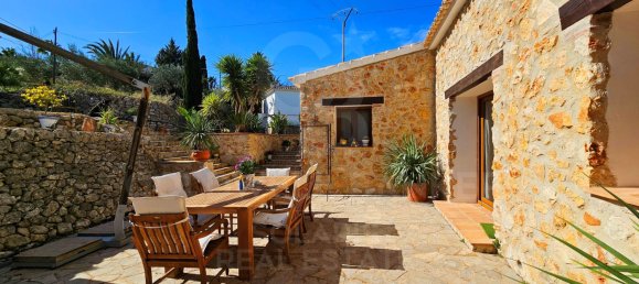 5 bedrooms House in Orba, Spain No. 82429 4