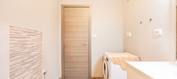 Квартира с 3 комнатами в Фоссано, Италия № 158298 15