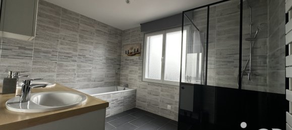 4 Schlafzimmer Haus in Savigne-sur-Lathan, France, Nr. 71370 11