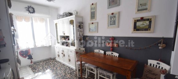 1 Schlafzimmer Wohnung in Genoa, Italy, Nr. 313324 5
