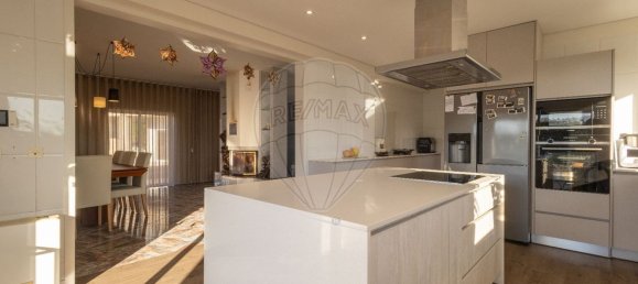 Casa de 5 dormitorios en Brito, Portugal No. 178455 9