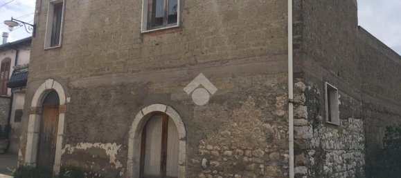 Casa de 3 habitaciónes en Montesarchio, Italy No. 234017 12