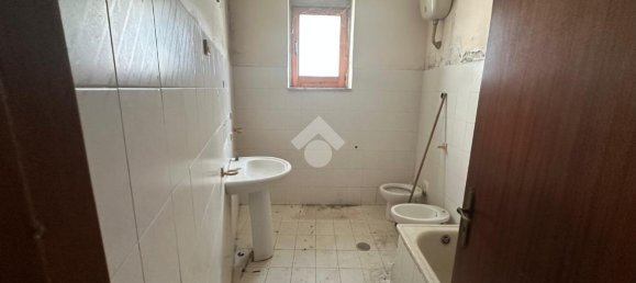 Casa de 3 habitaciónes en Montesarchio, Italy No. 234017 24