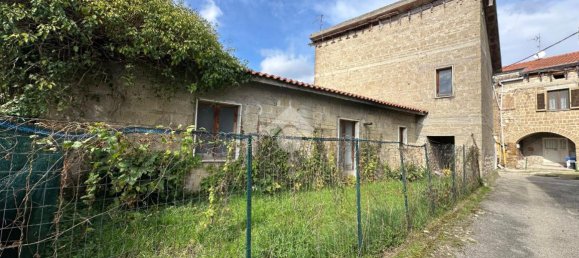 Casa de 3 habitaciónes en Montesarchio, Italy No. 234017 2