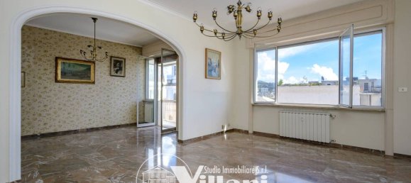 4 chambres Appartement à Genoa, Italy No. 12349 2