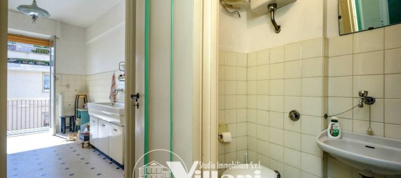 4 chambres Appartement à Genoa, Italy No. 12349 41