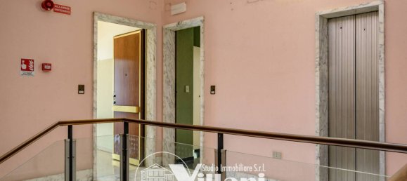 4 chambres Appartement à Genoa, Italy No. 12349 7