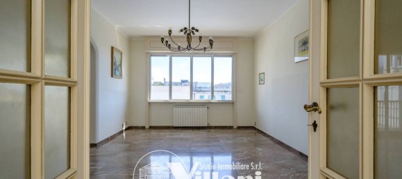 4 chambres Appartement à Genoa, Italy No. 12349 8
