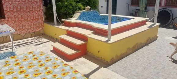 3-salle Appartement à Lecce, Italy No. 260029 5