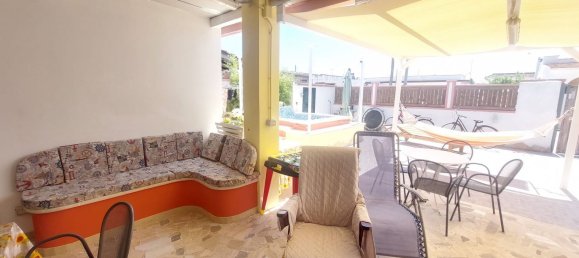 3-salle Appartement à Lecce, Italy No. 260029 9