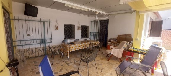 3-salle Appartement à Lecce, Italy No. 260029 6