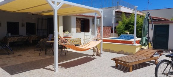 3-salle Appartement à Lecce, Italy No. 260029 21