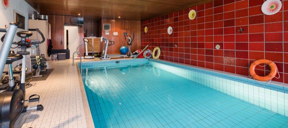 7 rooms House in Harburg, Germany No. 172705 16