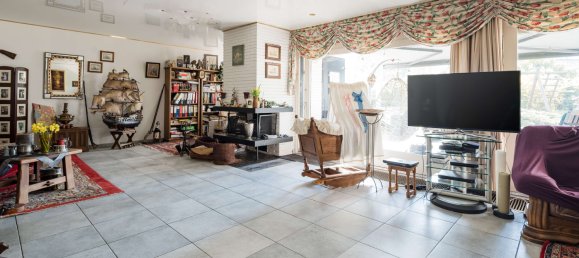 7 rooms House in Harburg, Germany No. 172705 5