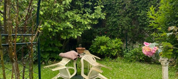 3 bedrooms House in Caen, France No. 361465 3