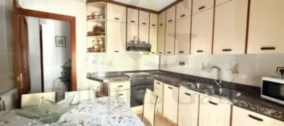 3 bedrooms Apartment in Barcelona, Spain No. 135610 13