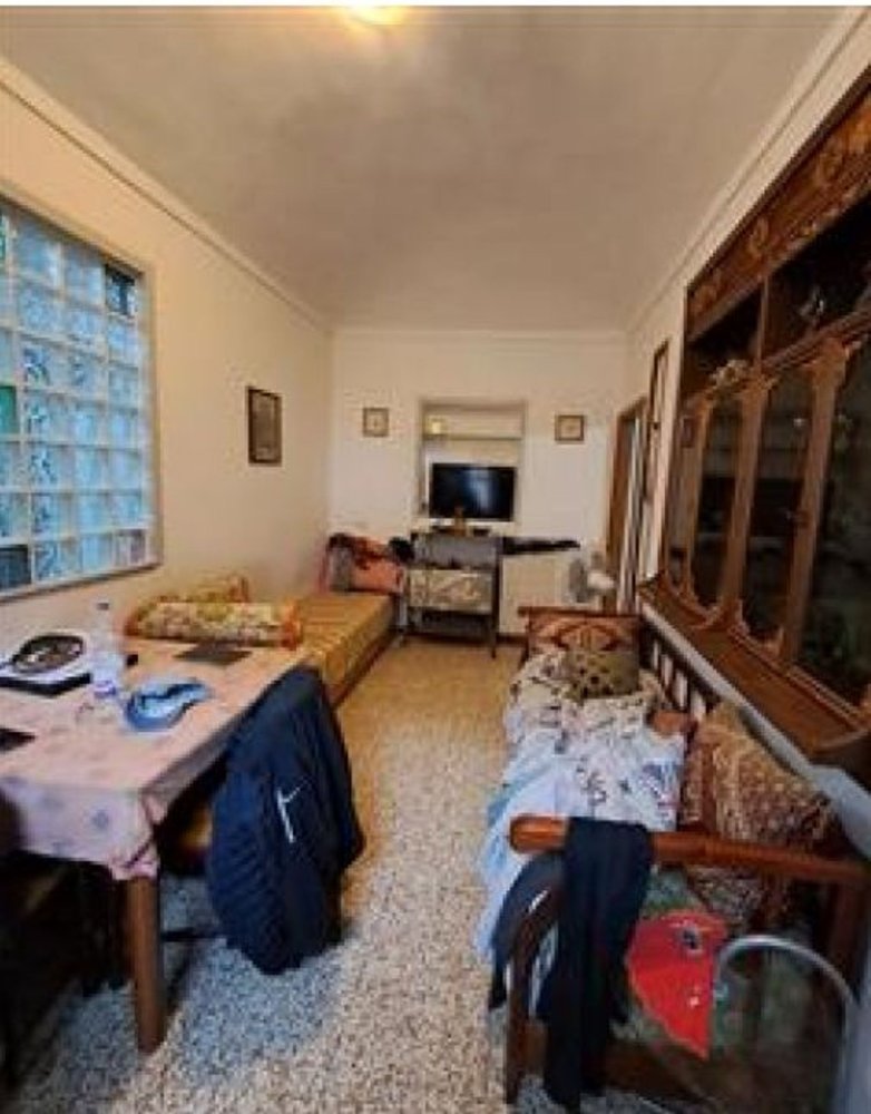 3-salle Appartement à Turin, Italy No. 197915