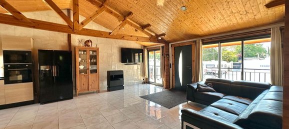 2 Schlafzimmer Haus in Seine-et-Marne, France, Nr. 332400 5