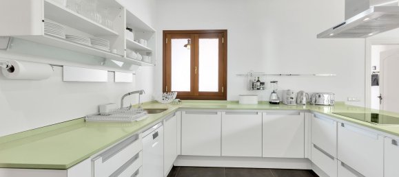 5 غرف نوم فيلا في Cadiz, Spain رقم 26953 2