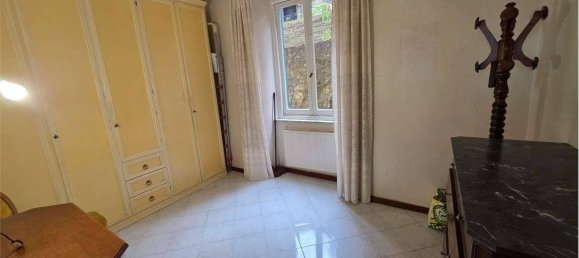 Квартира с 3 спальнями в Генуя, Италия № 36905 2