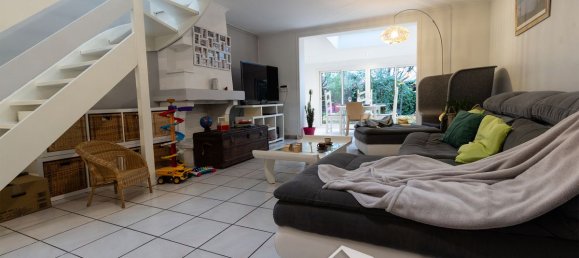 3 bedrooms House in Jouy-le-Moutier, France No. 162304 15