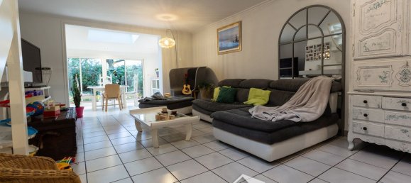 3 bedrooms House in Jouy-le-Moutier, France No. 162304 14