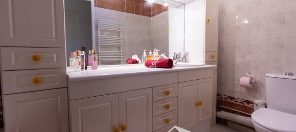 3 bedrooms House in Jouy-le-Moutier, France No. 162304 7