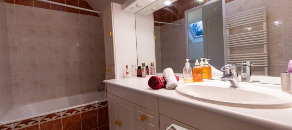 3 bedrooms House in Jouy-le-Moutier, France No. 162304 11