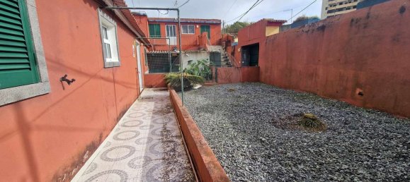 Casa de 7 dormitorios en Ponta Delgada, Portugal No. 47582 22