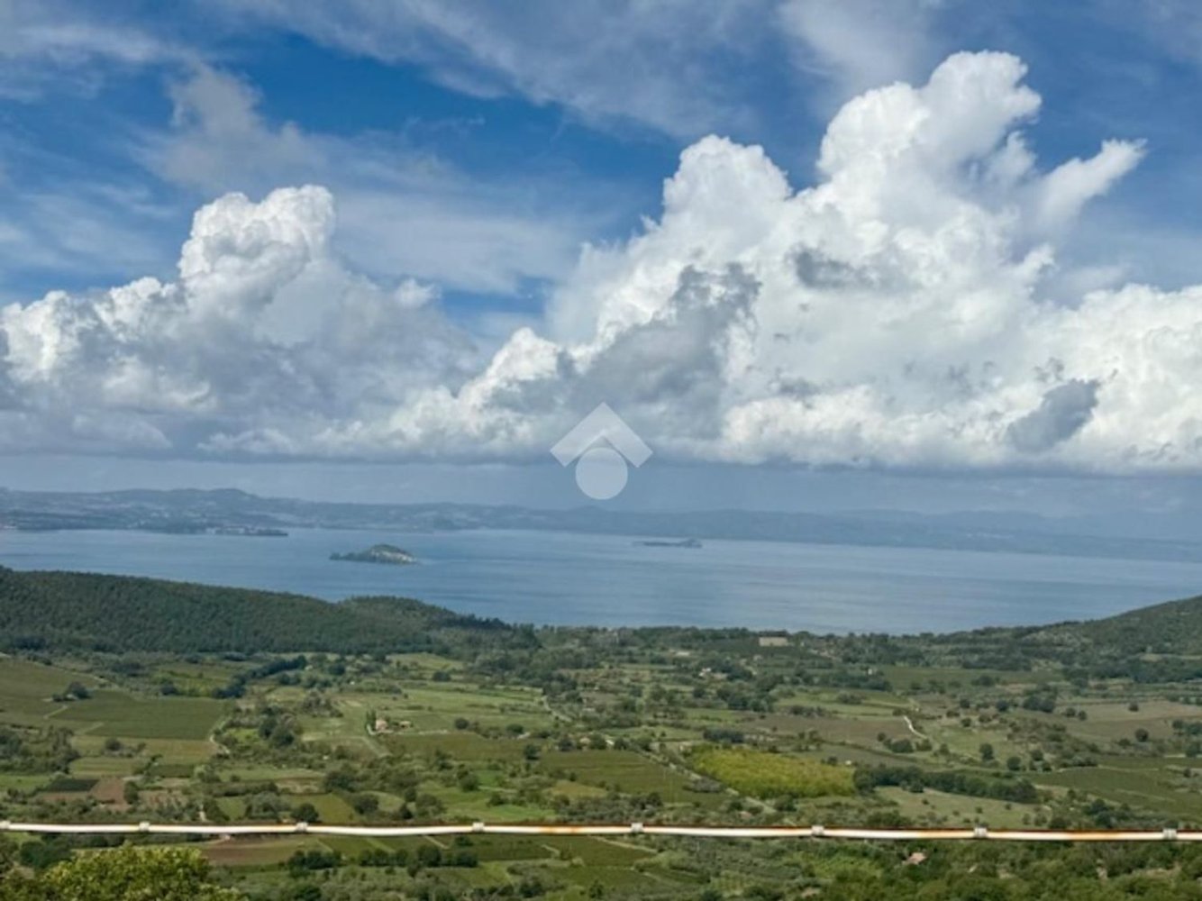 150m² Building in Montefiascone, Italy No. 326454