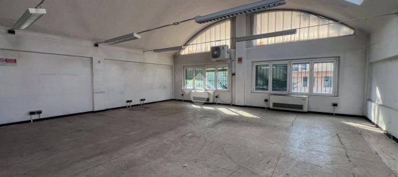 5غرفة عقار تجاري في Desio, Italy رقم 107860 10