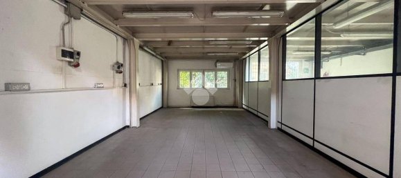 5غرفة عقار تجاري في Desio, Italy رقم 107860 19