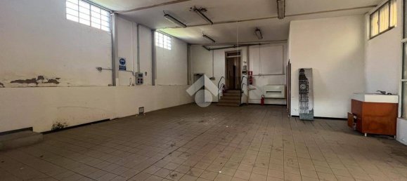 5غرفة عقار تجاري في Desio, Italy رقم 107860 9