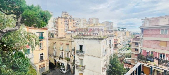 2 bedrooms Apartment in Naples, Italy No. 21970 14