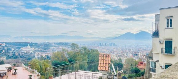 2 bedrooms Apartment in Naples, Italy No. 21970 16