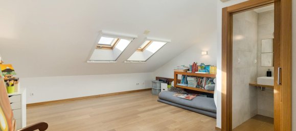 6 Schlafzimmer Villa in Corroios, Portugal, Nr. 121236 36