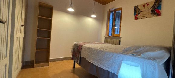 2 bedrooms Apartment in Parma, Italy No. 20407 5