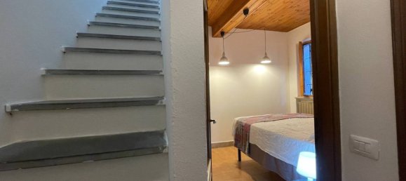 2 bedrooms Apartment in Parma, Italy No. 20407 3