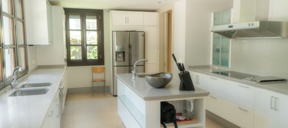 Villa de 4 dormitorios en La Quinta, Spain No. 26727 24