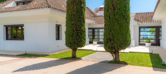 Villa de 4 dormitorios en La Quinta, Spain No. 26727 50