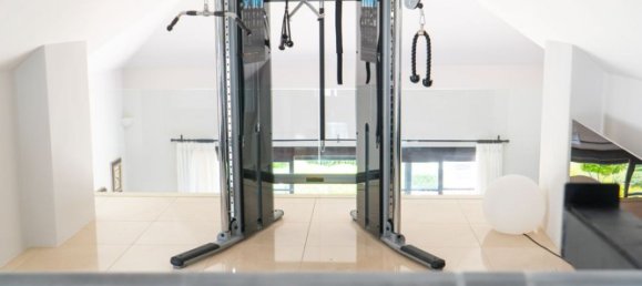 Villa de 4 dormitorios en La Quinta, Spain No. 26727 25