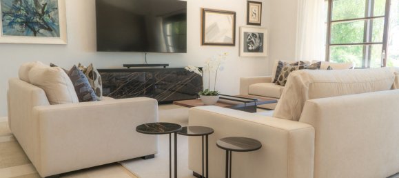 Villa de 4 dormitorios en La Quinta, Spain No. 26727 15