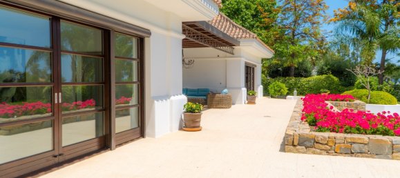 Villa de 4 dormitorios en La Quinta, Spain No. 26727 49