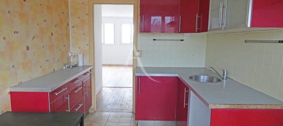 3 bedrooms Apartment in Neuilly-sur-Marne, France No. 180092 7