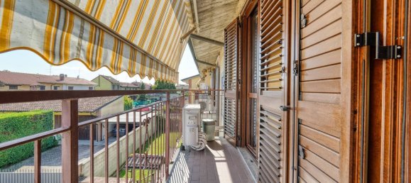 Apartamento de 3 habitaciónes en Mulazzano, Italy No. 298871 11