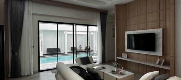 4 bedrooms Villa in Pattaya, Thailand No. 26469 12