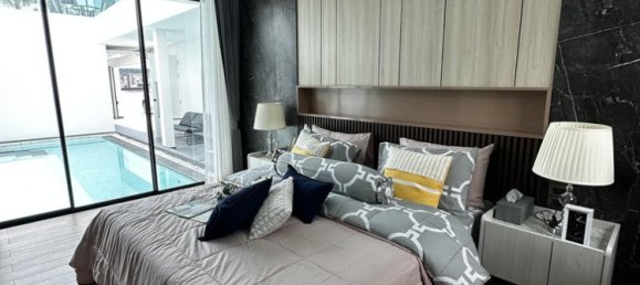 4 bedrooms Villa in Pattaya, Thailand No. 26469 14