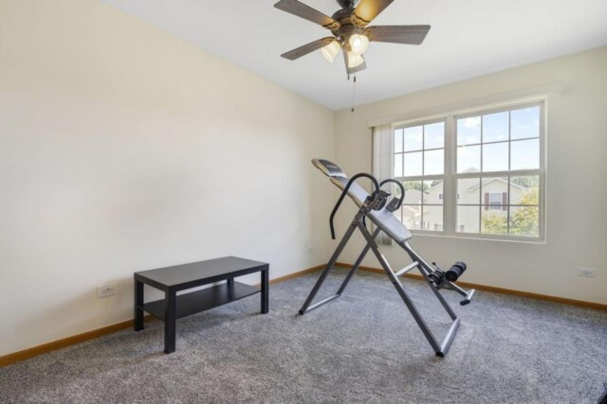 3 bedrooms House in Romeoville, USA No. 416610